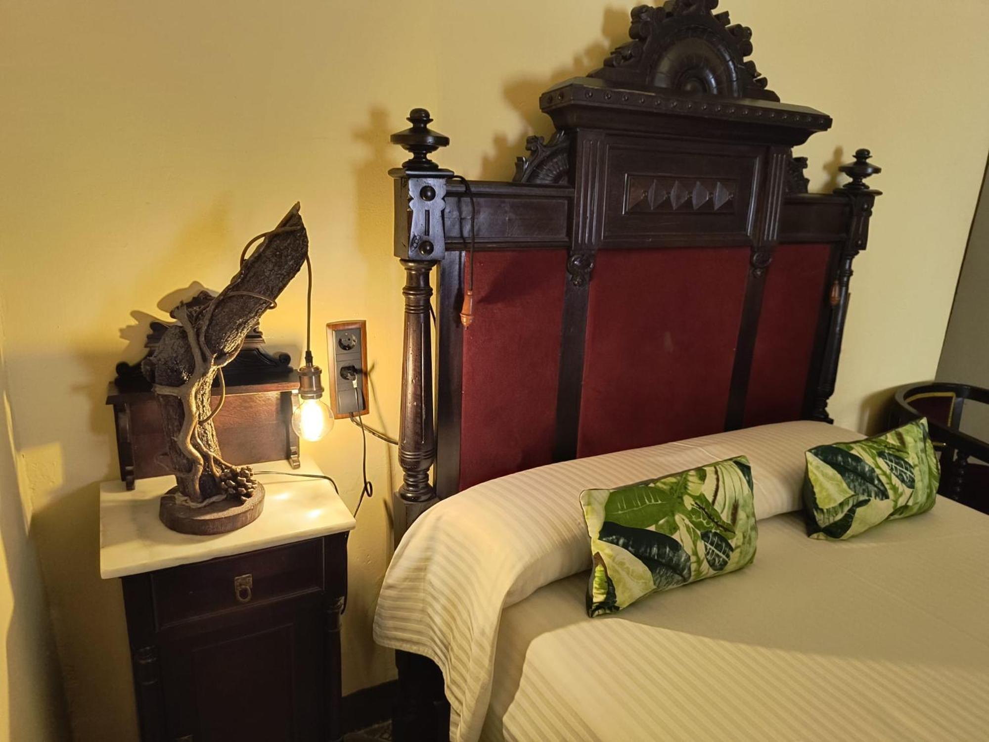 Hostal Rural Mas Blanc San Martín de Centellas Kültér fotó